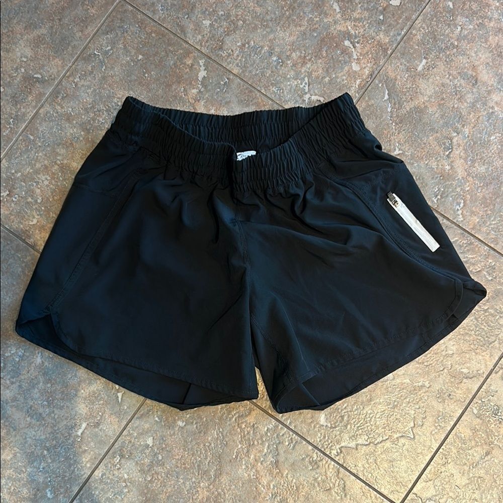 ZYIA Women's Black Athletic Shorts